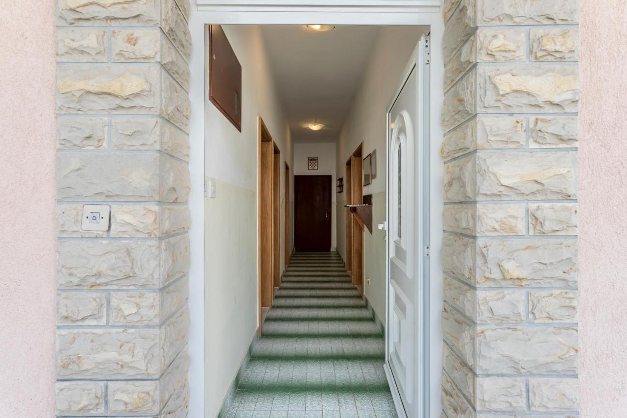 Apartmani Prkacin 特罗吉尔 外观 照片