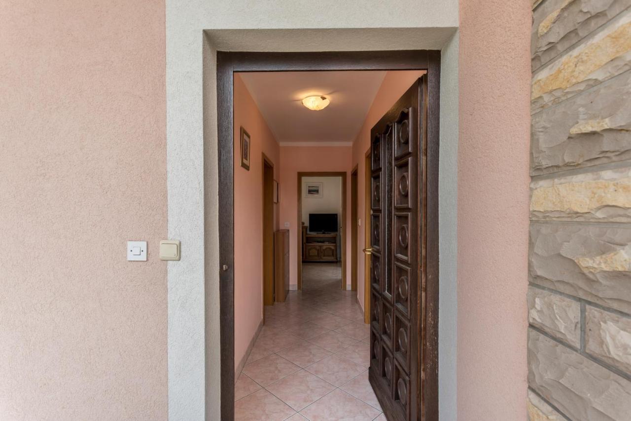 Apartmani Prkacin 特罗吉尔 外观 照片