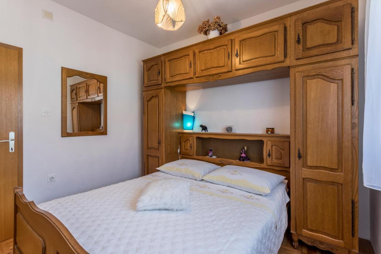 Apartmani Prkacin 特罗吉尔 外观 照片