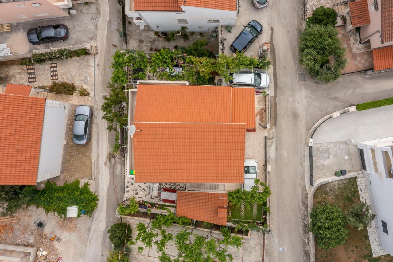 Apartmani Prkacin 特罗吉尔 外观 照片