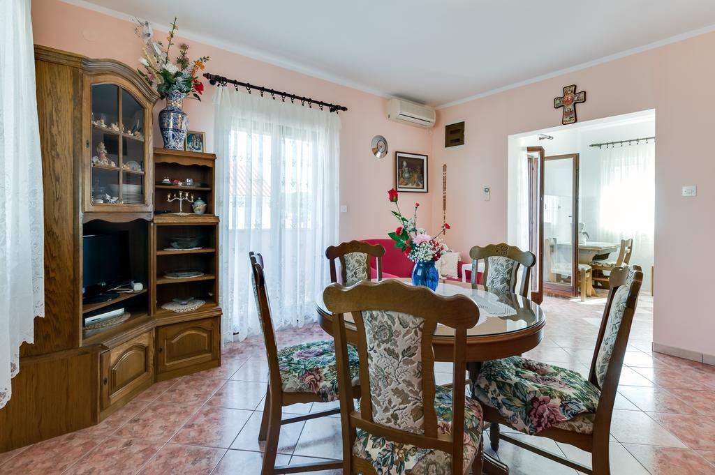Apartmani Prkacin 特罗吉尔 外观 照片