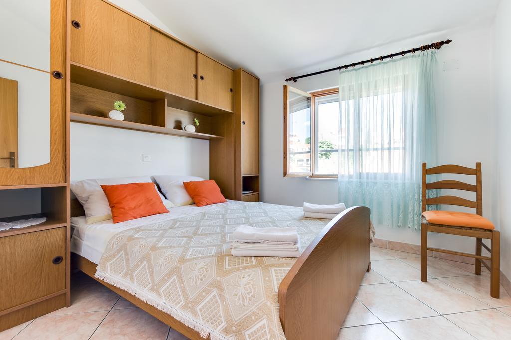 Apartmani Prkacin 特罗吉尔 外观 照片